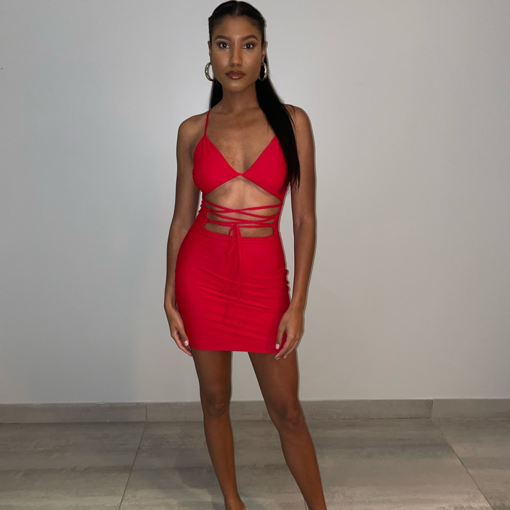 Cut out red dress